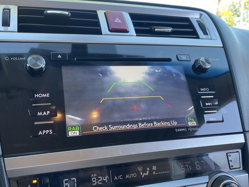 Used 2017 Subaru Outback 3.6R Limited image 22