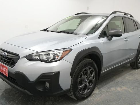 Used 2021 Subaru Crosstrek 2.5i Sport w/ Moonroof Package AWD/4WD image 3