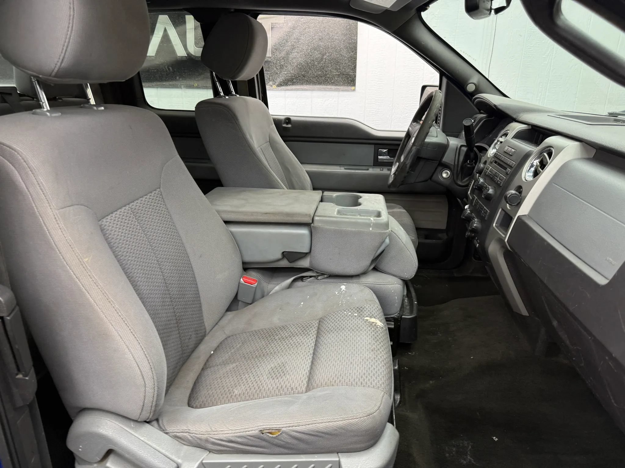 Used 2012 Ford F150 XLT AWD/4WD image 6
