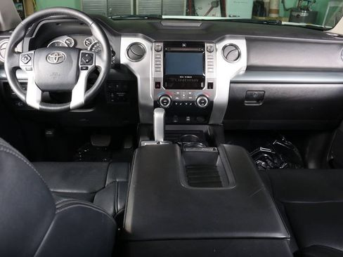 Used 2016 Toyota Tundra Platinum RWD image 21