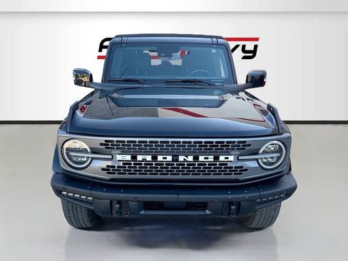 Used 2023 Ford Bronco Outer Banks AWD/4WD image 2