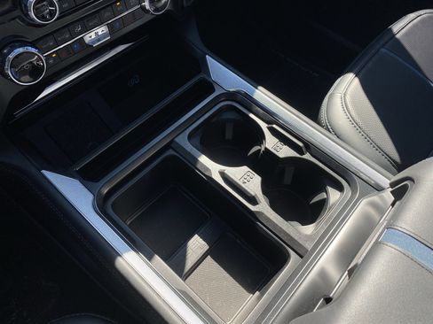 Used 2026 Ford F450 Platinum w/ FX4 Off-Road Package image 28