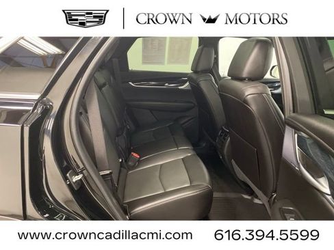 Certified 2024 Cadillac XT5 Premium Luxury w/ Technology Package AWD/4WD image 25