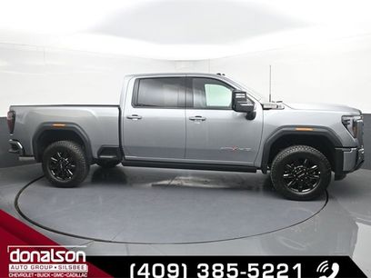 New 2025 GMC Sierra 2500 AT4 w/ AT4 Premium Plus Package