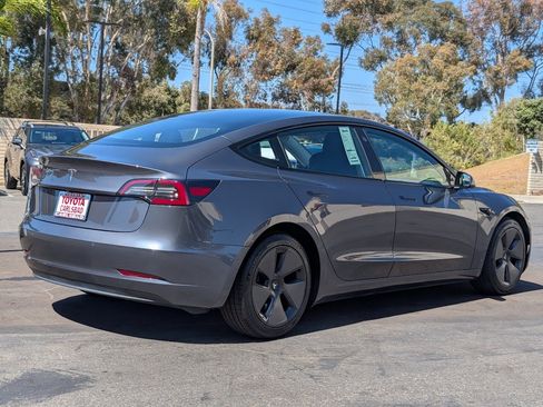 Used 2021 Tesla Model 3 Standard Range Plus RWD image 11