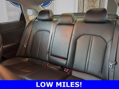 Used 2019 Kia Optima EX image 13