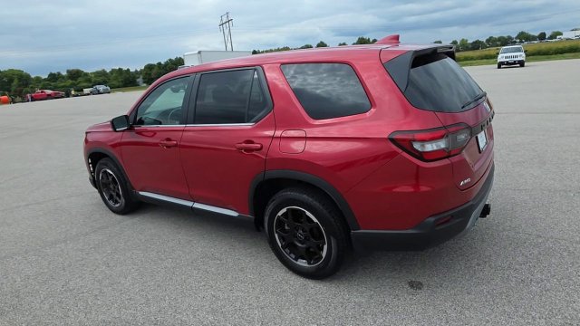 Certified 2025 Honda Pilot EX-L image 7