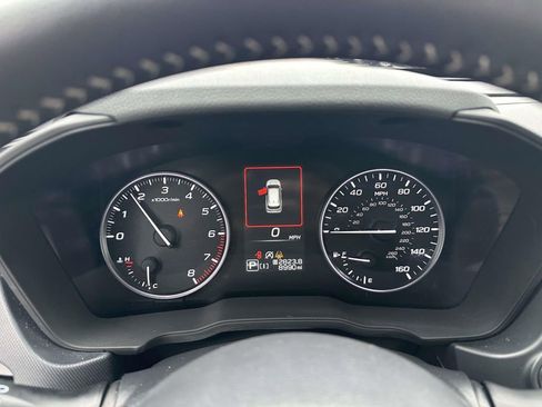 Used 2025 Subaru Forester Premium image 27