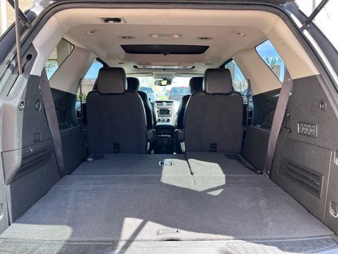 Used 2014 GMC Acadia Denali image 21