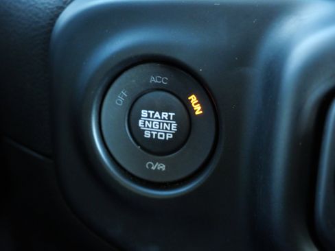 Used 2021 Jeep Wrangler Unlimited Sport image 29