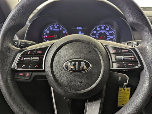 Used 2020 Kia Forte LXS image 16