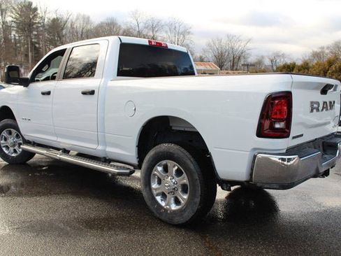 Used 2025 RAM 2500 Big Horn AWD/4WD image 5