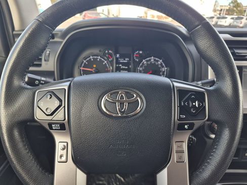 Used 2024 Toyota 4Runner SR5 image 18
