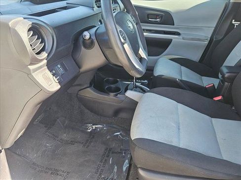 Used 2014 Toyota Prius C Three FWD image 14