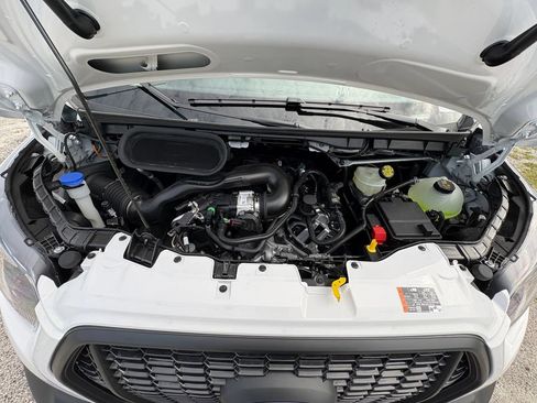 New 2026 Ford Transit 250 148 Medium Roof RWD image 29