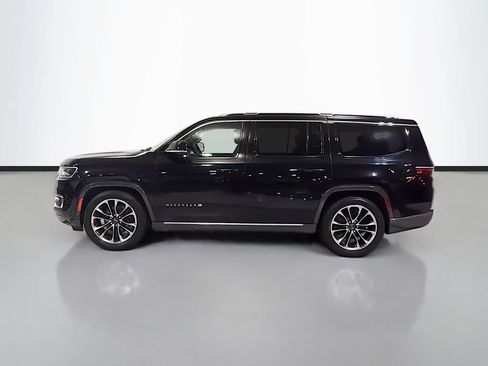 Used 2022 Jeep Wagoneer Series III w/ Premium Group I AWD/4WD image 6