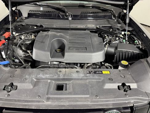 Used 2024 Land Rover Defender 110 X image 34