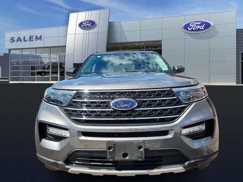Certified 2023 Ford Explorer XLT w/ Equipment Group 202A AWD/4WD image 7