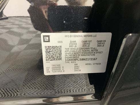 Used 2021 GMC Acadia Denali w/ Denali Technology Package FWD image 12