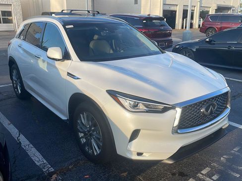 Certified 2025 INFINITI QX50 Luxe image 2