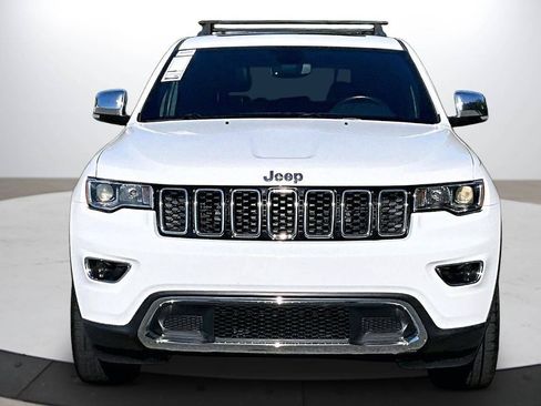 Certified 2021 Jeep Grand Cherokee Limited w/ Luxury Group II AWD/4WD image 3