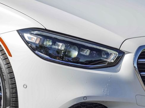 New 2026 Mercedes-Benz S 580 4MATIC Sedan image 8