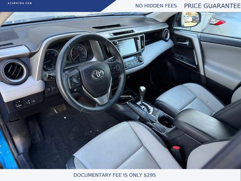 Used 2017 Toyota RAV4 Limited image 14