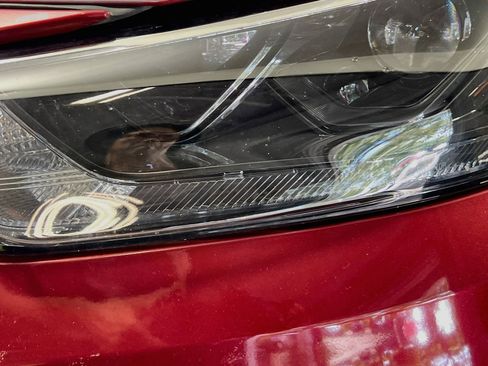 Used 2022 Toyota Highlander XLE FWD image 12