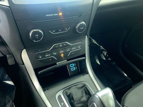 Used 2018 Ford Edge SEL w/ Equipment Group 201A image 9