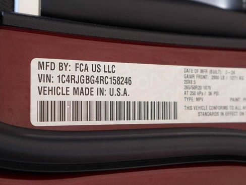 Used 2024 Jeep Grand Cherokee Limited w/ Black Appearance Package RWD image 21
