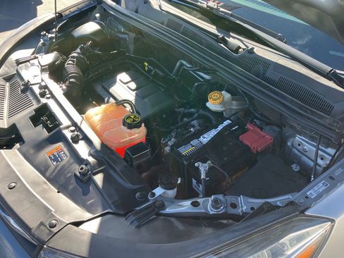 Used 2020 Chevrolet Trax LS image 40