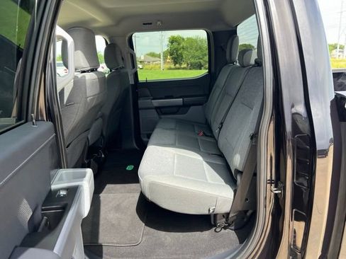 Used 2025 Ford F150 XLT w/ Equipment Group 301A Standard AWD/4WD image 15