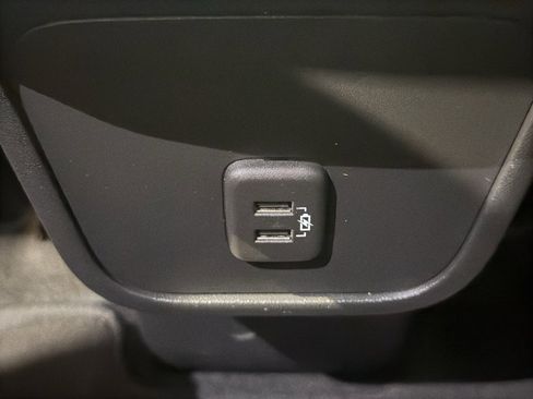 Used 2022 GMC Terrain SLE w/ Driver Convenience Package image 12