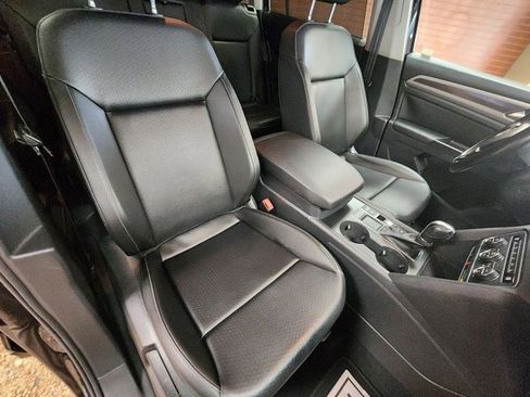 Used 2019 Volkswagen Atlas SE w/ Towing Package image 40