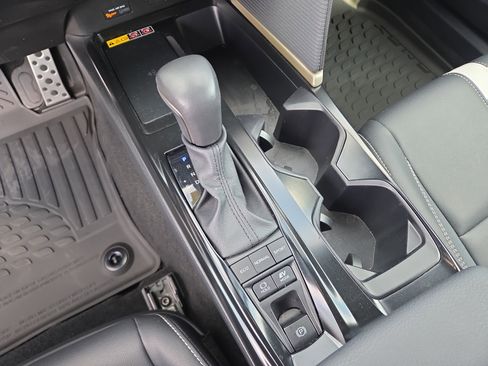 Certified 2025 Toyota Camry SE image 23