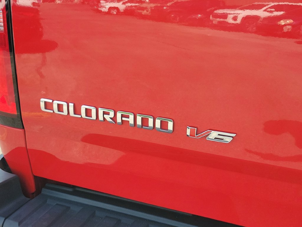 Used 2018 Chevrolet Colorado ZR2 AWD/4WD image 10