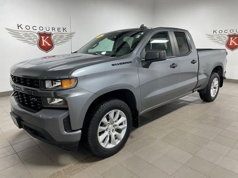 Used 2022 Chevrolet Silverado 1500 Custom w/ LPO, Dark Essentials Package image 3