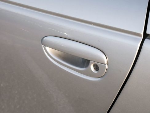 Used 2001 Chrysler Prowler Base image 27