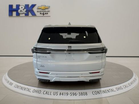 Used 2026 Buick Enclave Avenir w/ Super Cruise Package AWD/4WD image 5