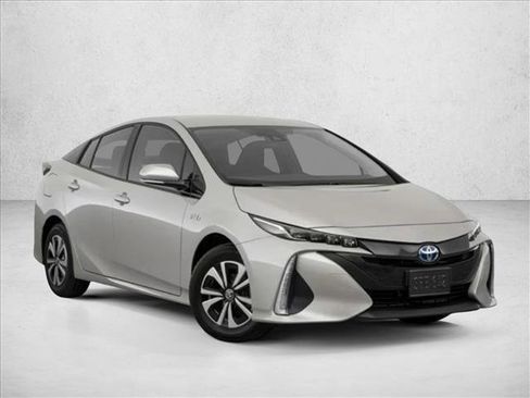Used 2017 Toyota Prius Prime Advanced image 13