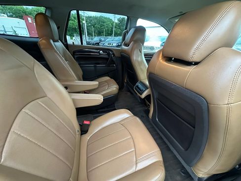 Used 2017 Buick Enclave Leather AWD/4WD image 12