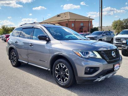 Used 2020 Nissan Pathfinder SL