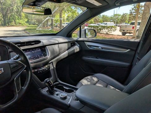 Used 2023 Cadillac XT5 Luxury image 13