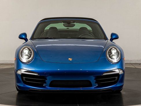 Certified 2015 Porsche 911 Targa 4S image 11