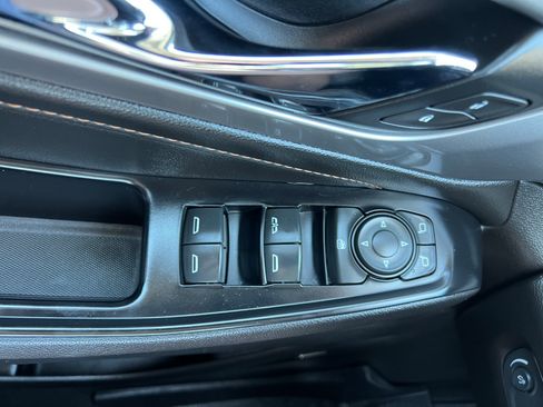 Used 2019 Chevrolet Traverse RS AWD/4WD image 15