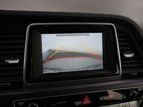 Used 2018 Hyundai Sonata Sport FWD image 20