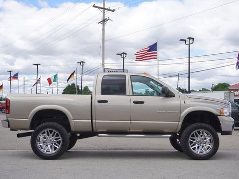 Used 2005 Dodge Ram 2500 Truck SLT w/ Trailer Tow Group AWD/4WD image 8