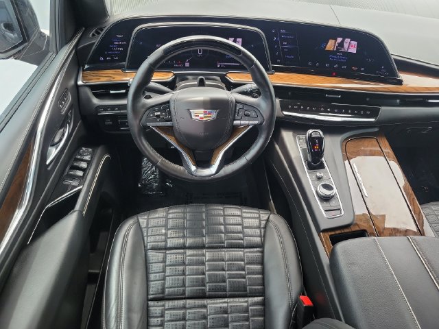 Used 2023 Cadillac Escalade Sport Platinum RWD image 25