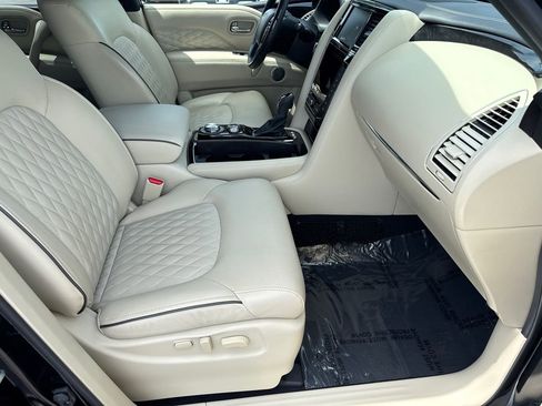 Used 2021 INFINITI QX80 Sensory w/ Cargo Package AWD/4WD image 14