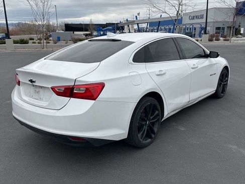 Used 2018 Chevrolet Malibu LT w/ Redline Edition image 4